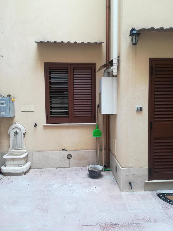 ブリンディジ Casa Ale Bed & Breakfast エクステリア 写真